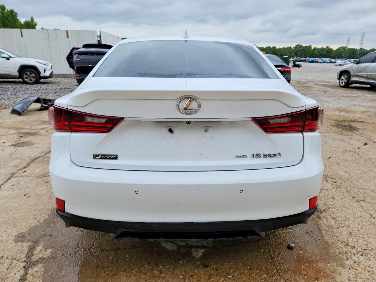 2019 LEXUS IS 300 photo 16
