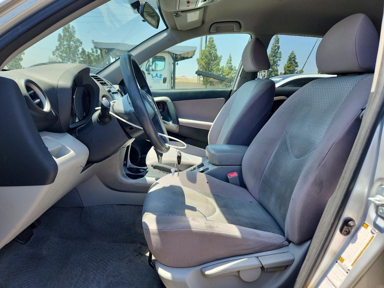 2008 TOYOTA RAV4 BASE photo 13