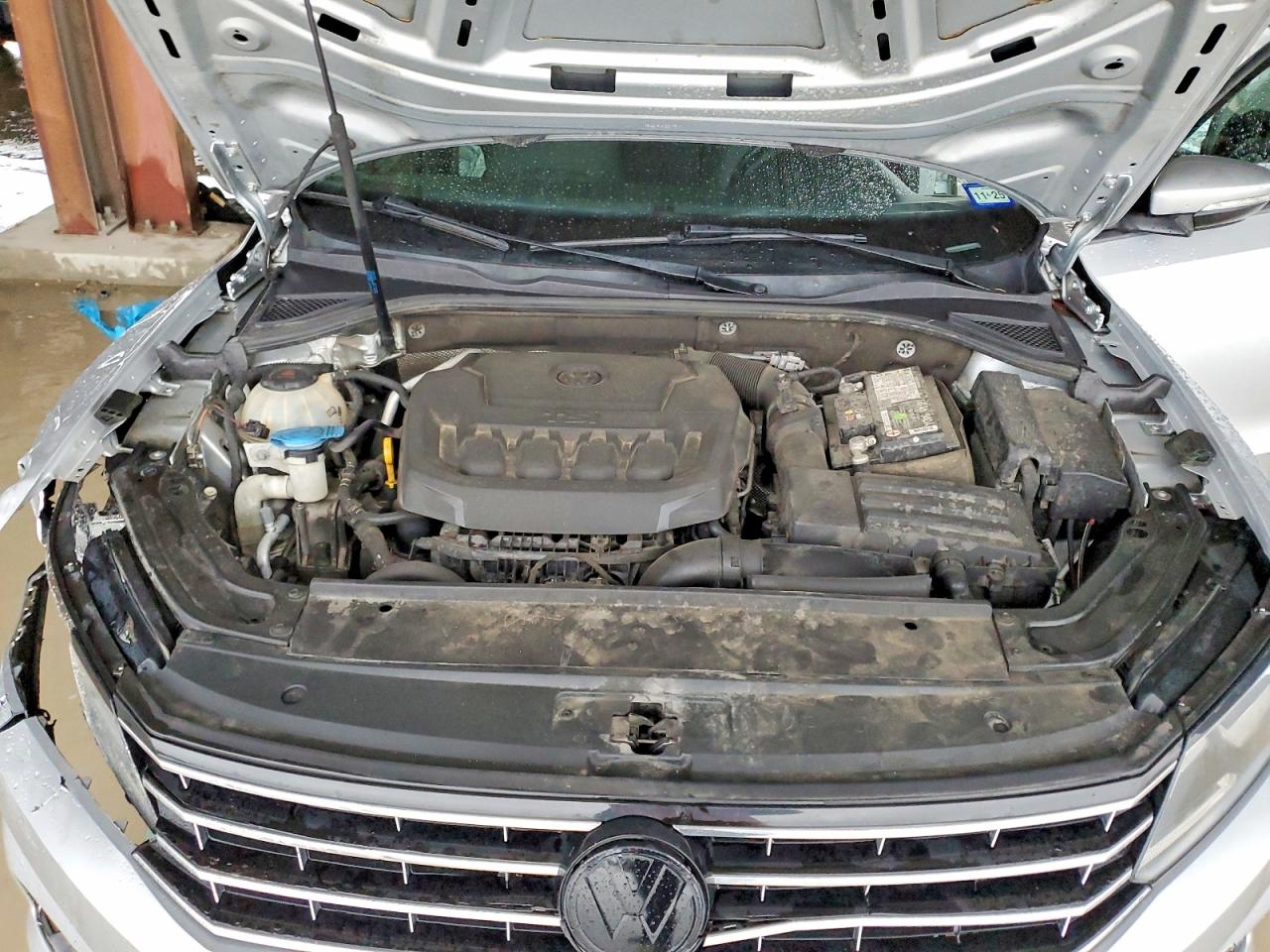 2019 VOLKSWAGEN PASSAT WOLFSBURG photo 31