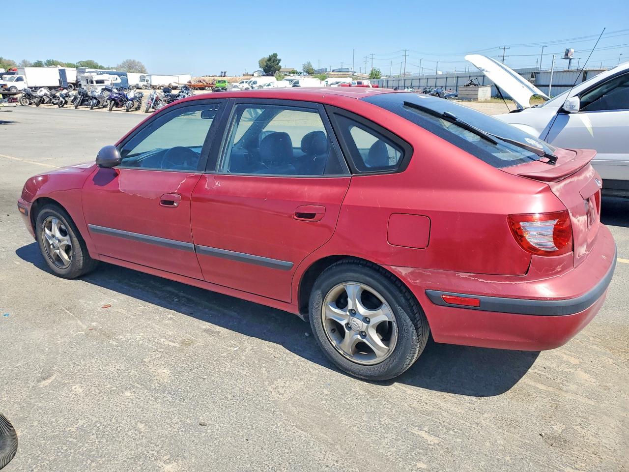2005 HYUNDAI ELANTRA GLS photo 4