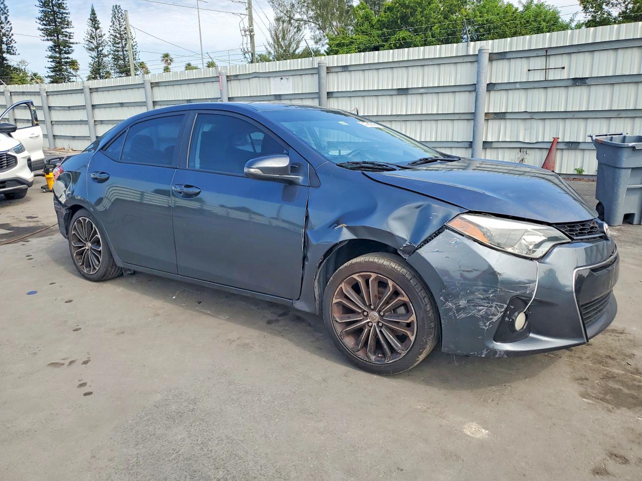 2015 TOYOTA COROLLA S PLUS photo 10