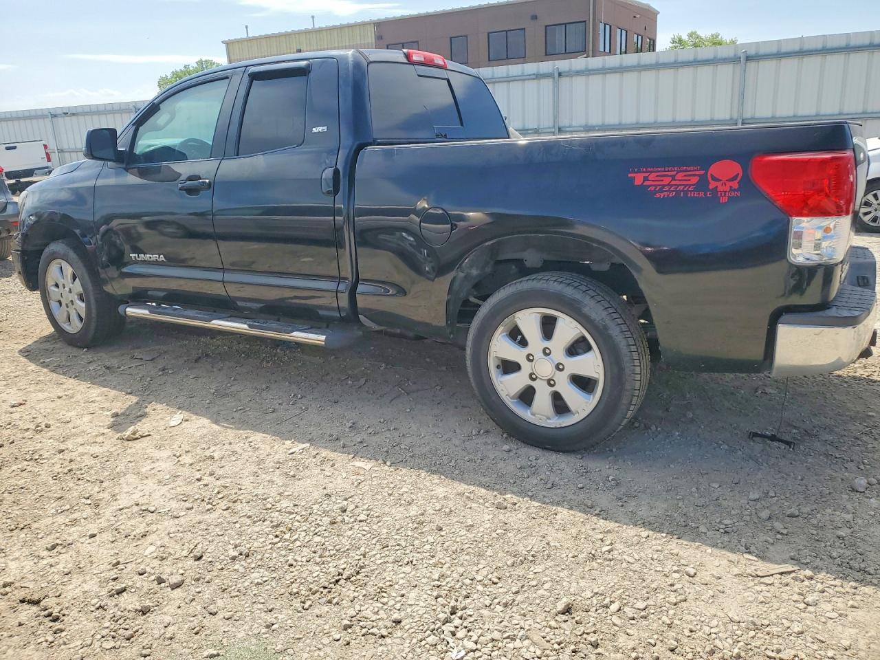 2011 TOYOTA TUNDRA DOUBLE CAB SR5 photo 3