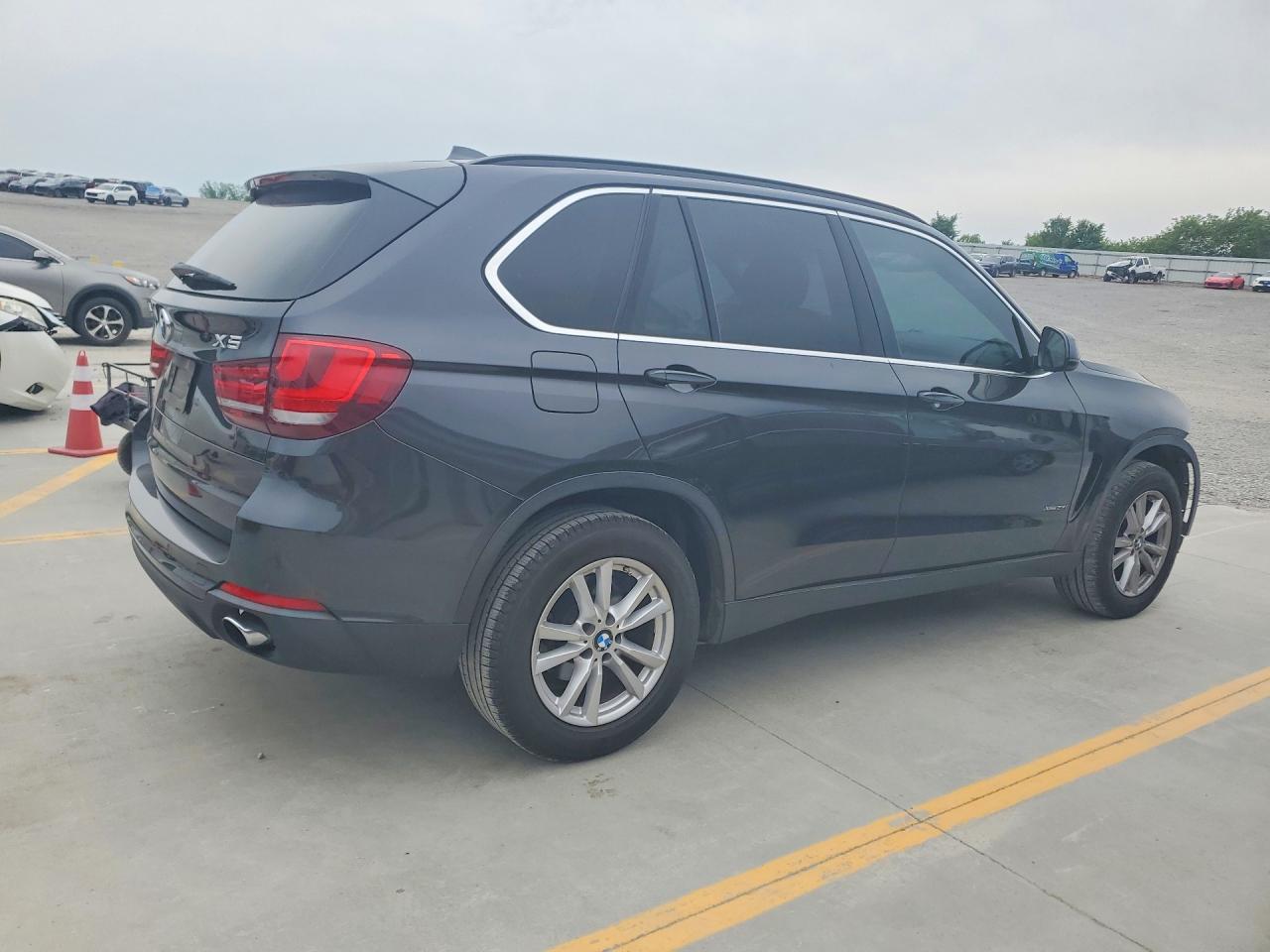 2015 BMW X5 XDRIVE35I photo 5