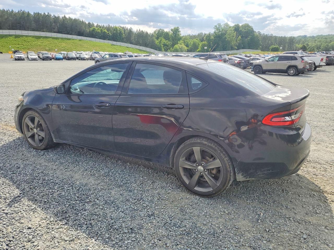 2013 DODGE DART SXT photo 2