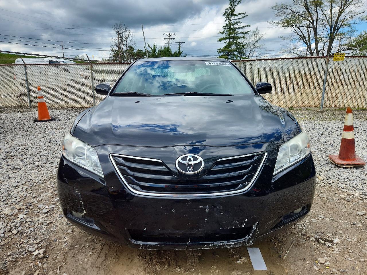 2009 TOYOTA CAMRY XLE photo 9