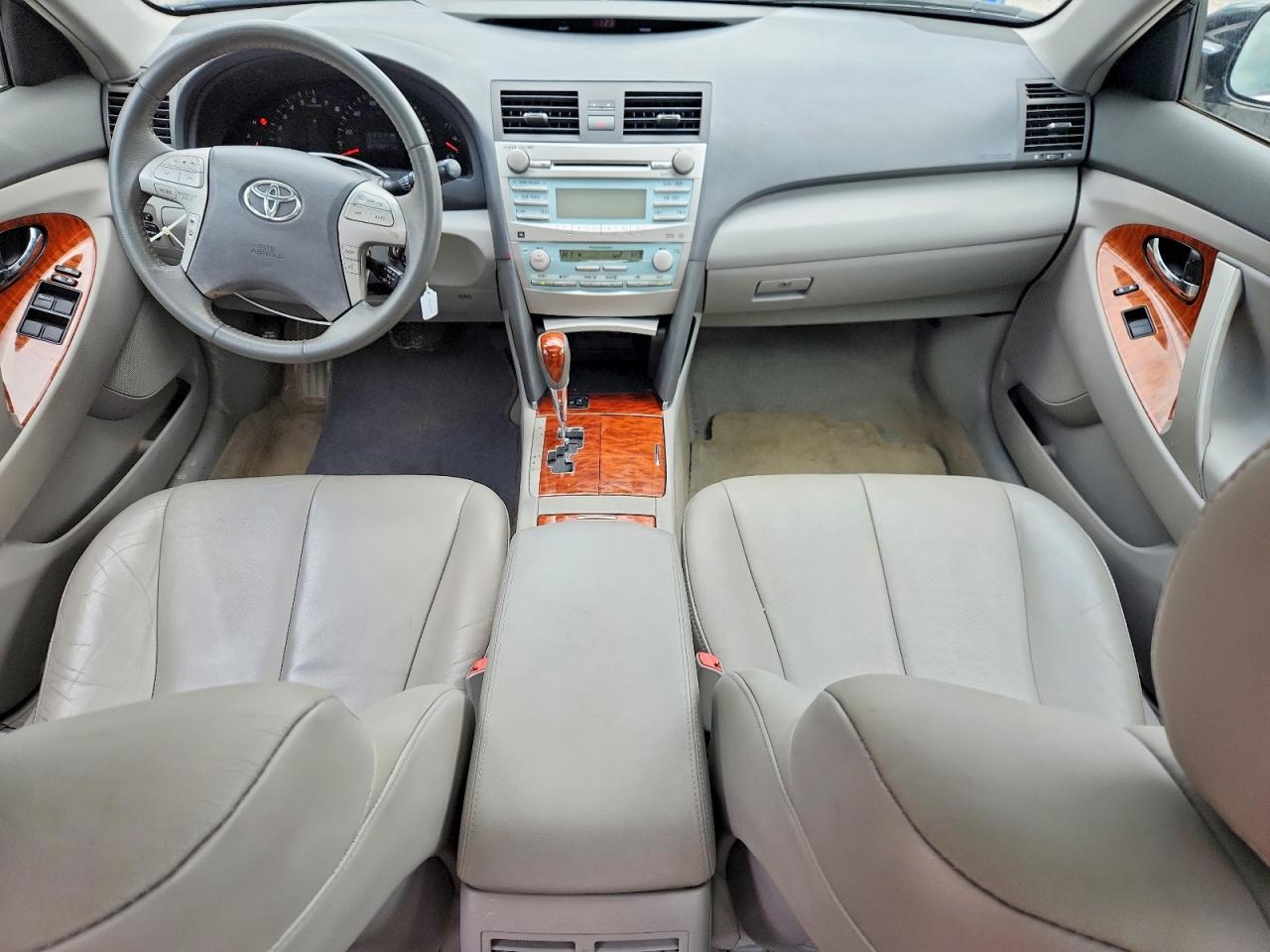 2009 TOYOTA CAMRY XLE photo 15