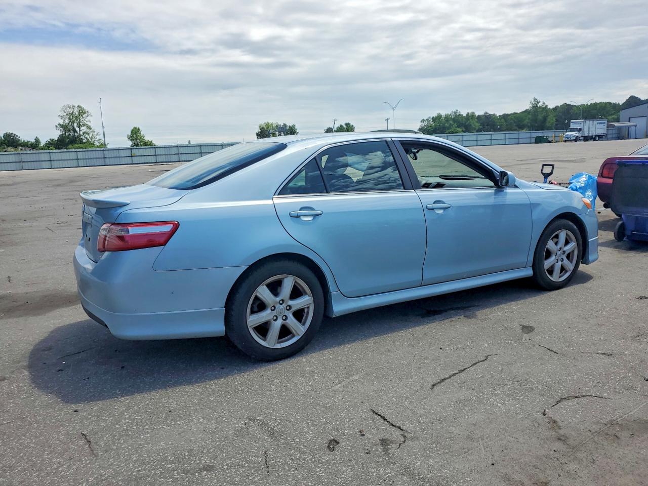 2007 TOYOTA CAMRY SE photo 5