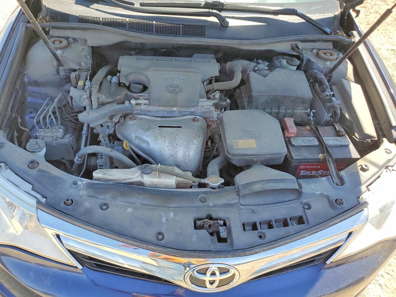 2014 TOYOTA CAMRY LE photo 31