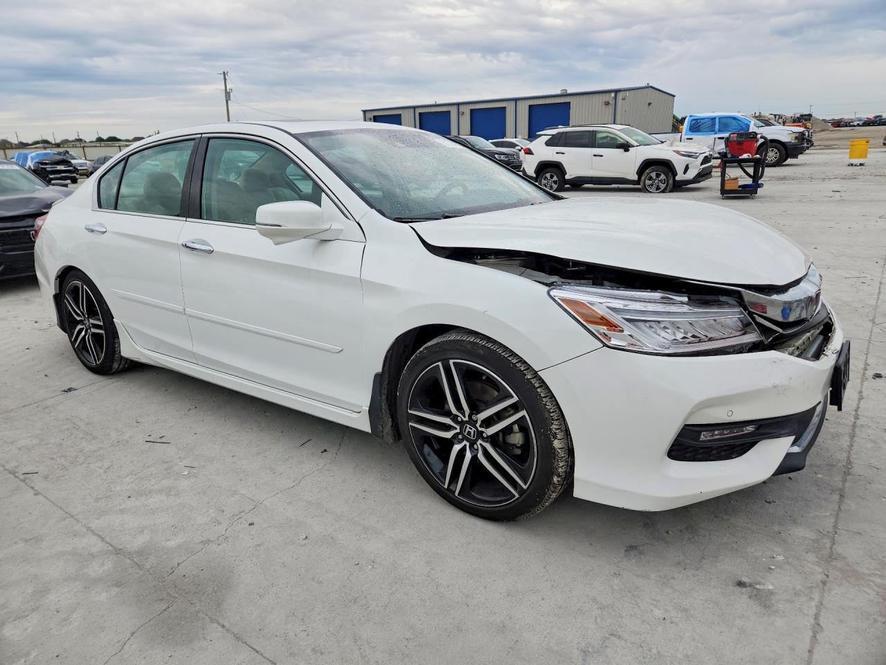 2016 HONDA ACCORD TOURING photo 7