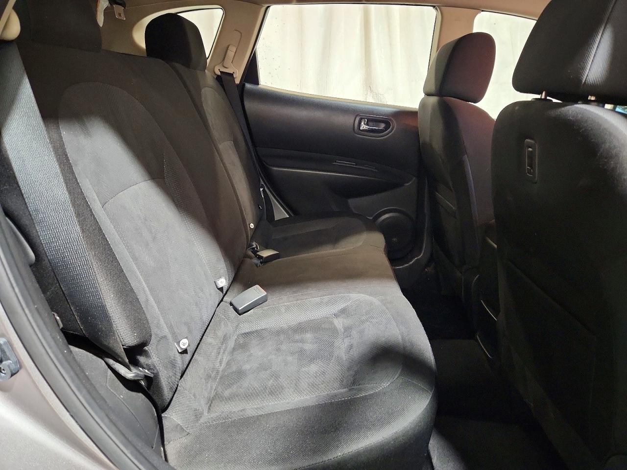 2015 NISSAN ROGUE SELECT S photo 21