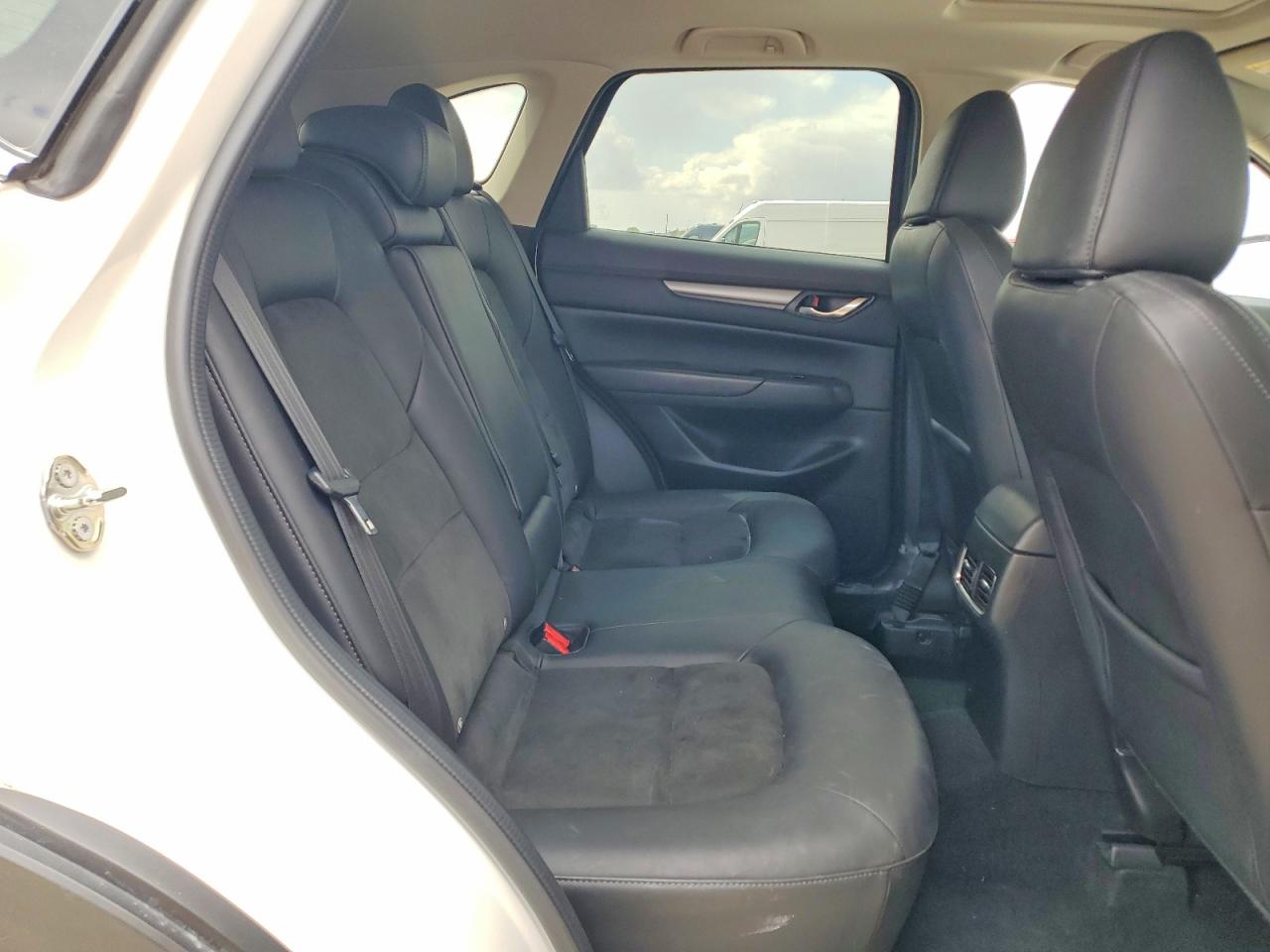 2020 MAZDA CX-5 TOURING photo 11