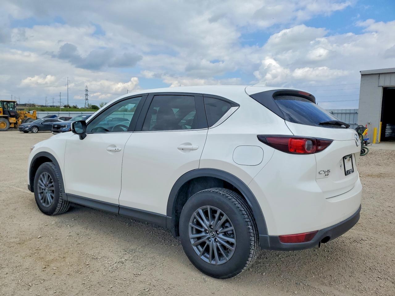 2020 MAZDA CX-5 TOURING photo 2