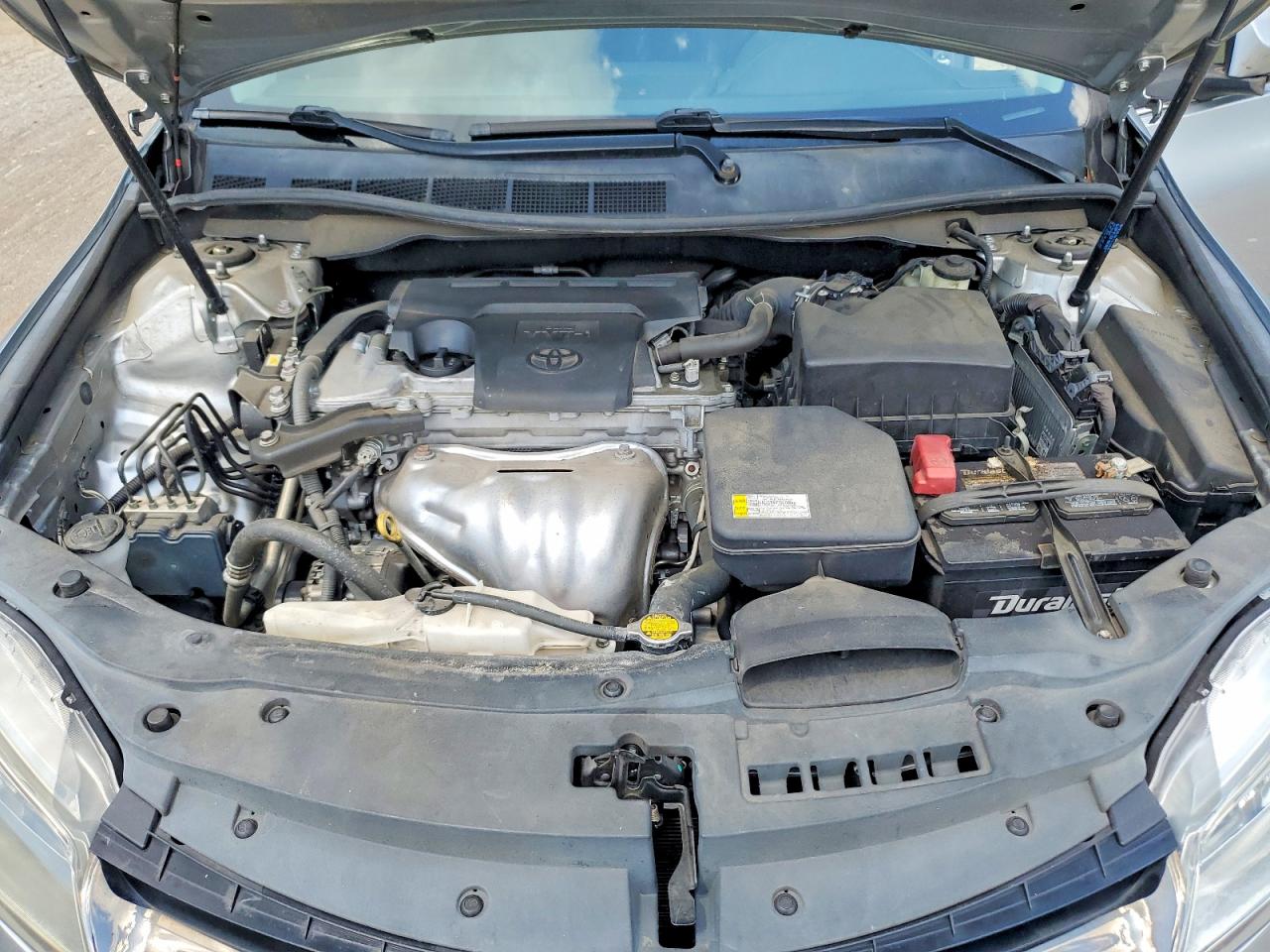 2015 TOYOTA CAMRY SE photo 31