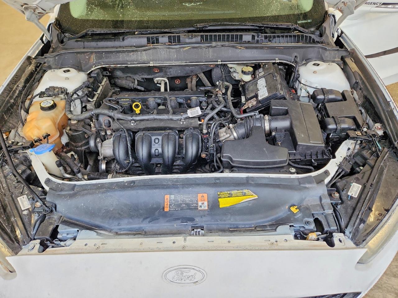2014 FORD FUSION SE photo 11