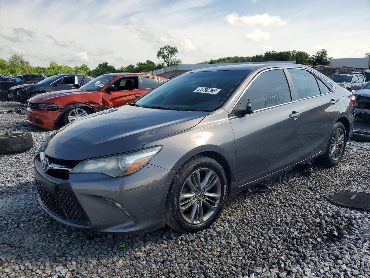 2017 TOYOTA CAMRY