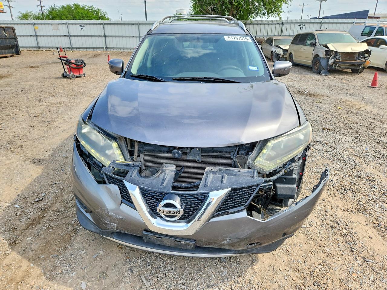 2016 NISSAN ROGUE SV photo 13