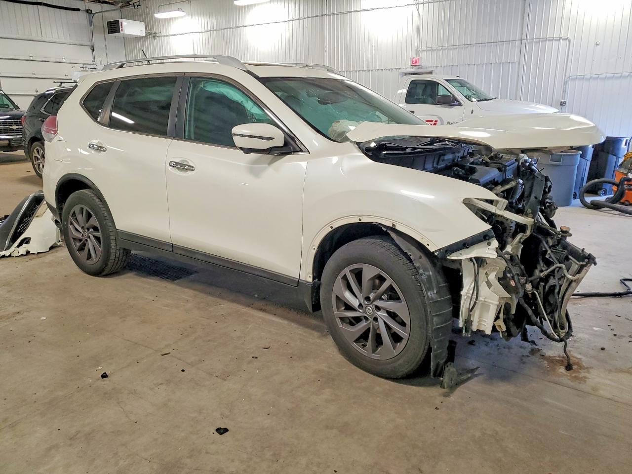 2016 NISSAN ROGUE SL photo 4