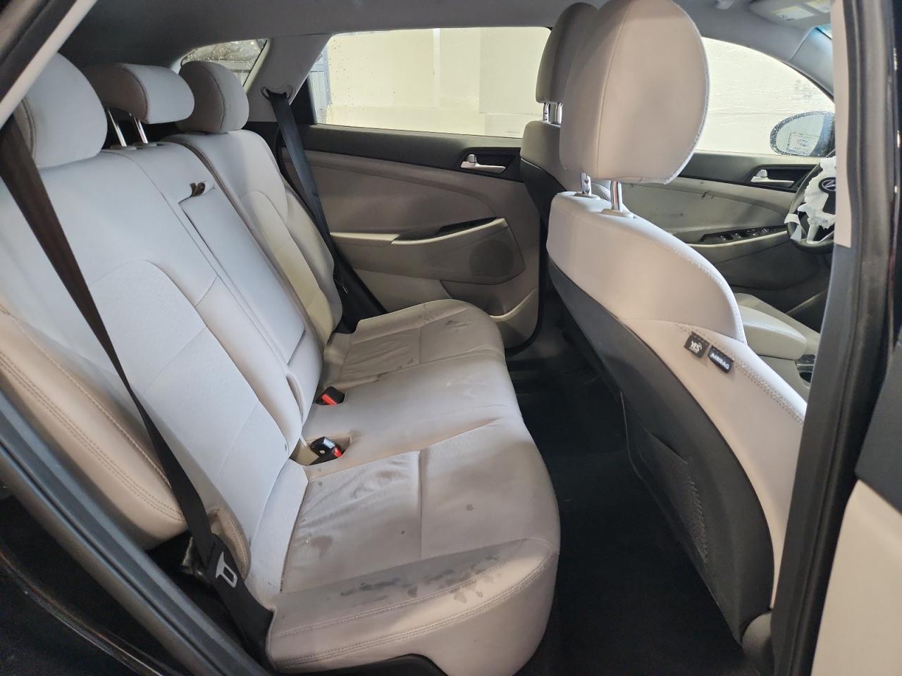 2020 HYUNDAI TUCSON VALUE photo 31