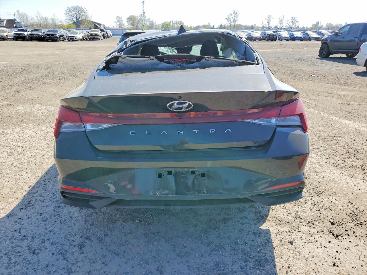 2022 HYUNDAI ELANTRA SEL photo 16