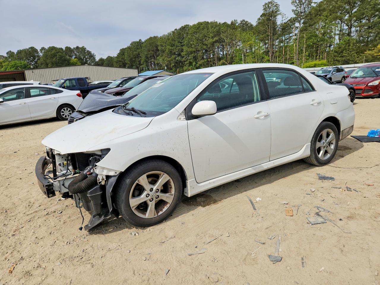 2013 TOYOTA COROLLA