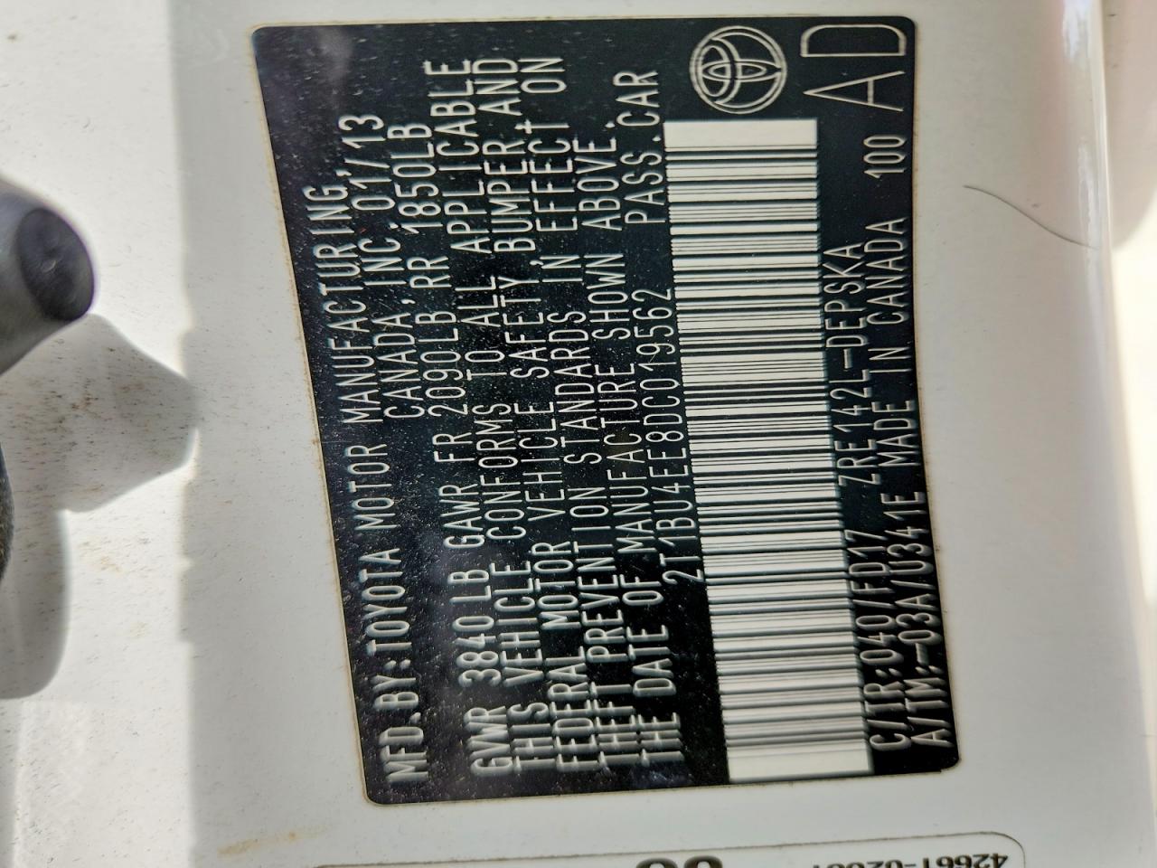 2013 TOYOTA COROLLA S photo 37