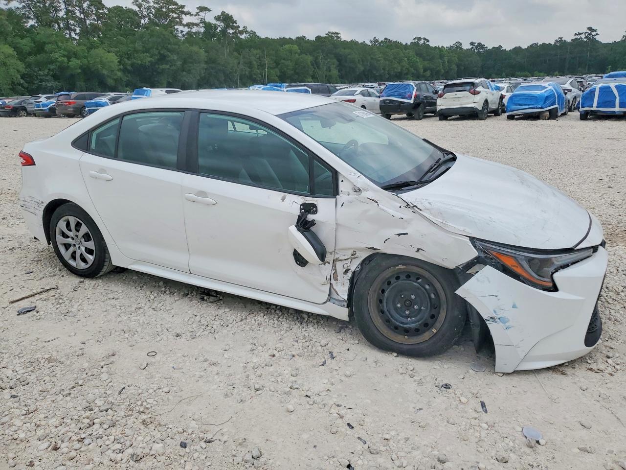 2021 TOYOTA COROLLA LE photo 7