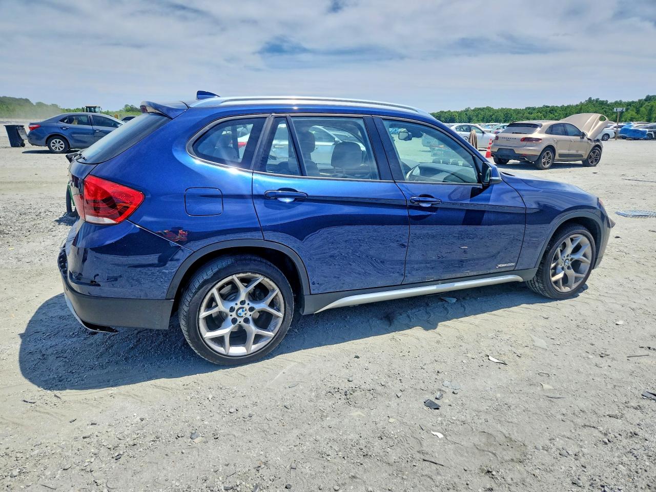 2015 BMW X1 XDRIVE28I photo 7