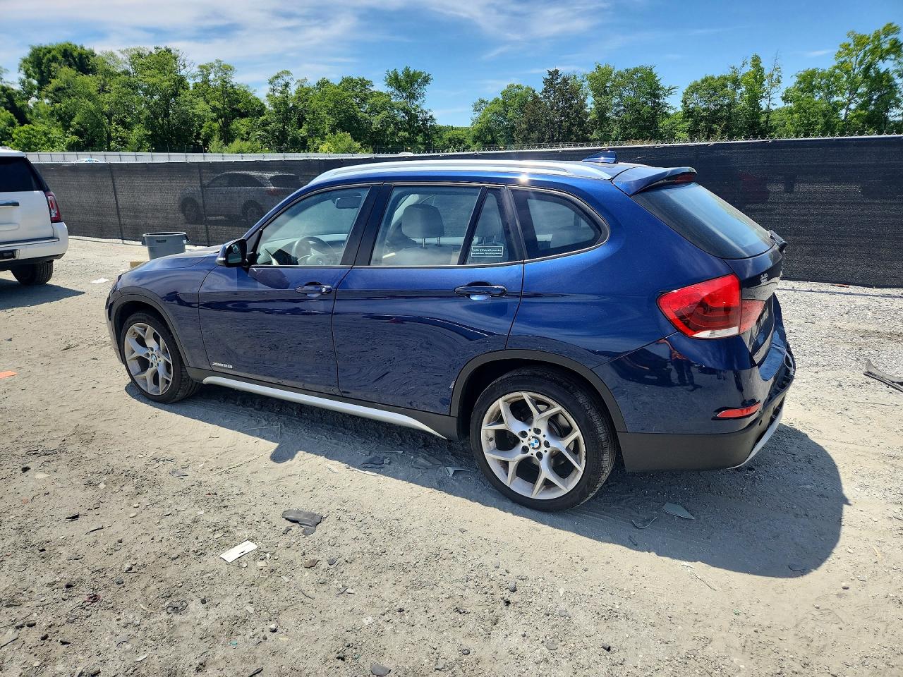 2015 BMW X1 XDRIVE28I photo 4