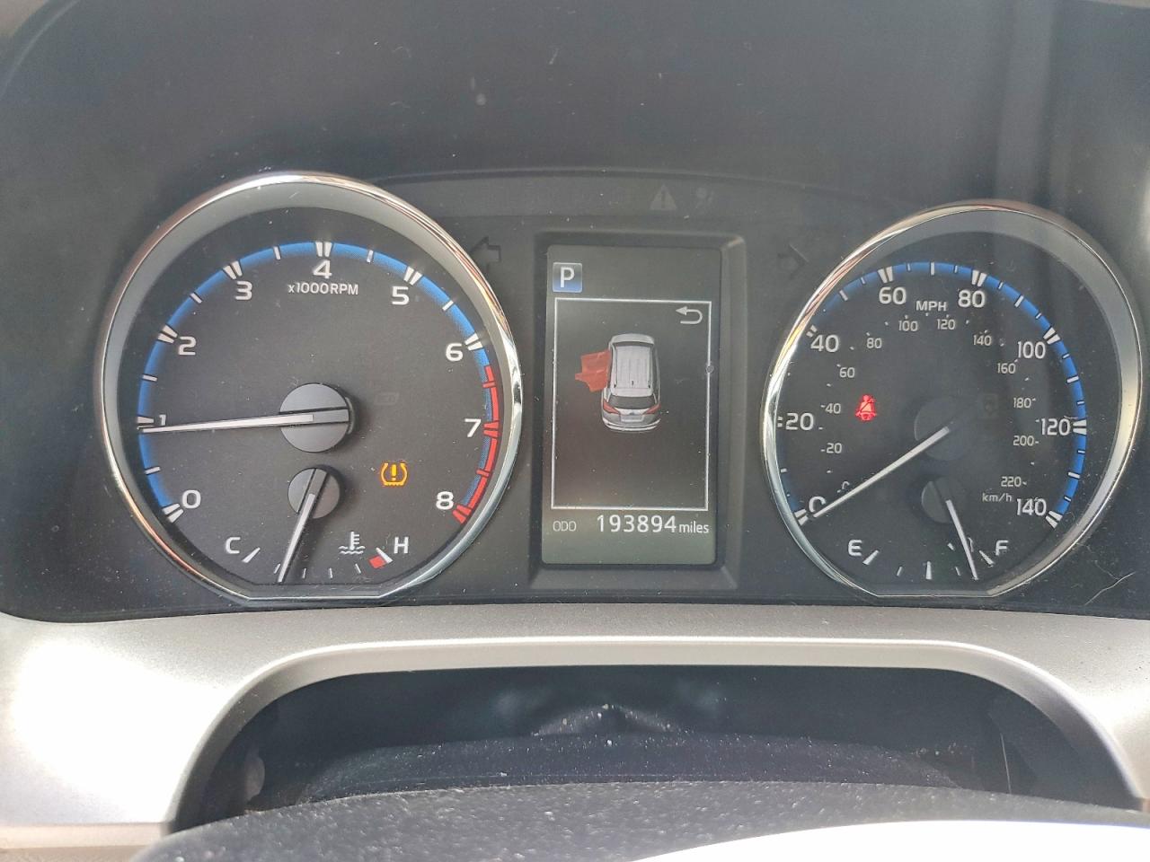 2016 TOYOTA RAV4 XLE photo 21