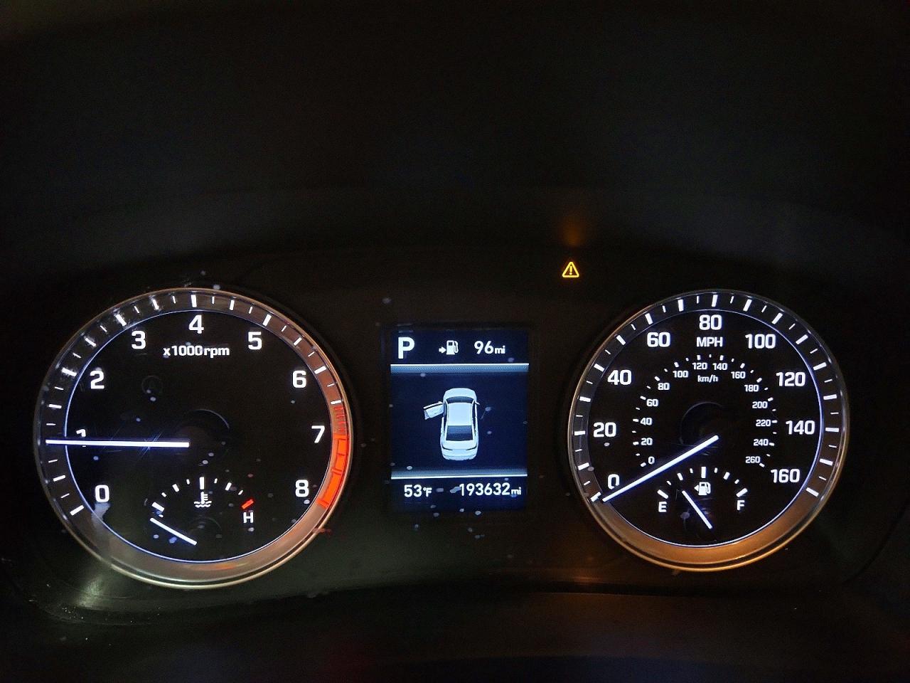 2018 HYUNDAI SONATA SE photo 9