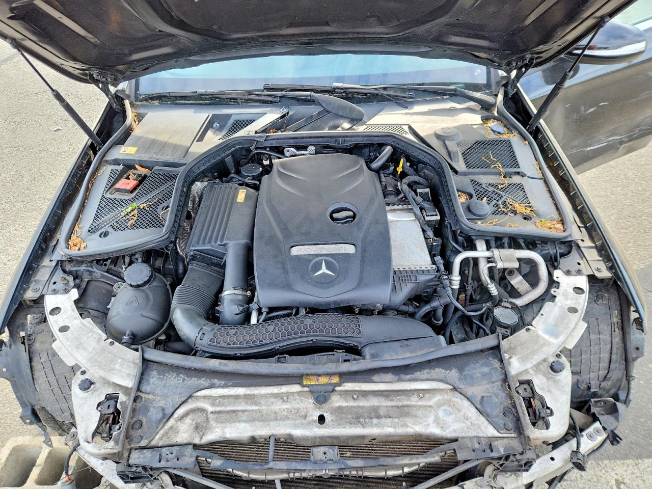 2015 MERCEDES-BENZ C 300 4MATIC photo 31