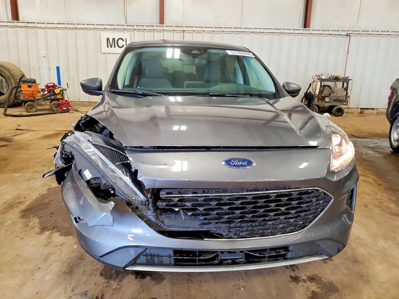 2022 FORD ESCAPE SE photo 9