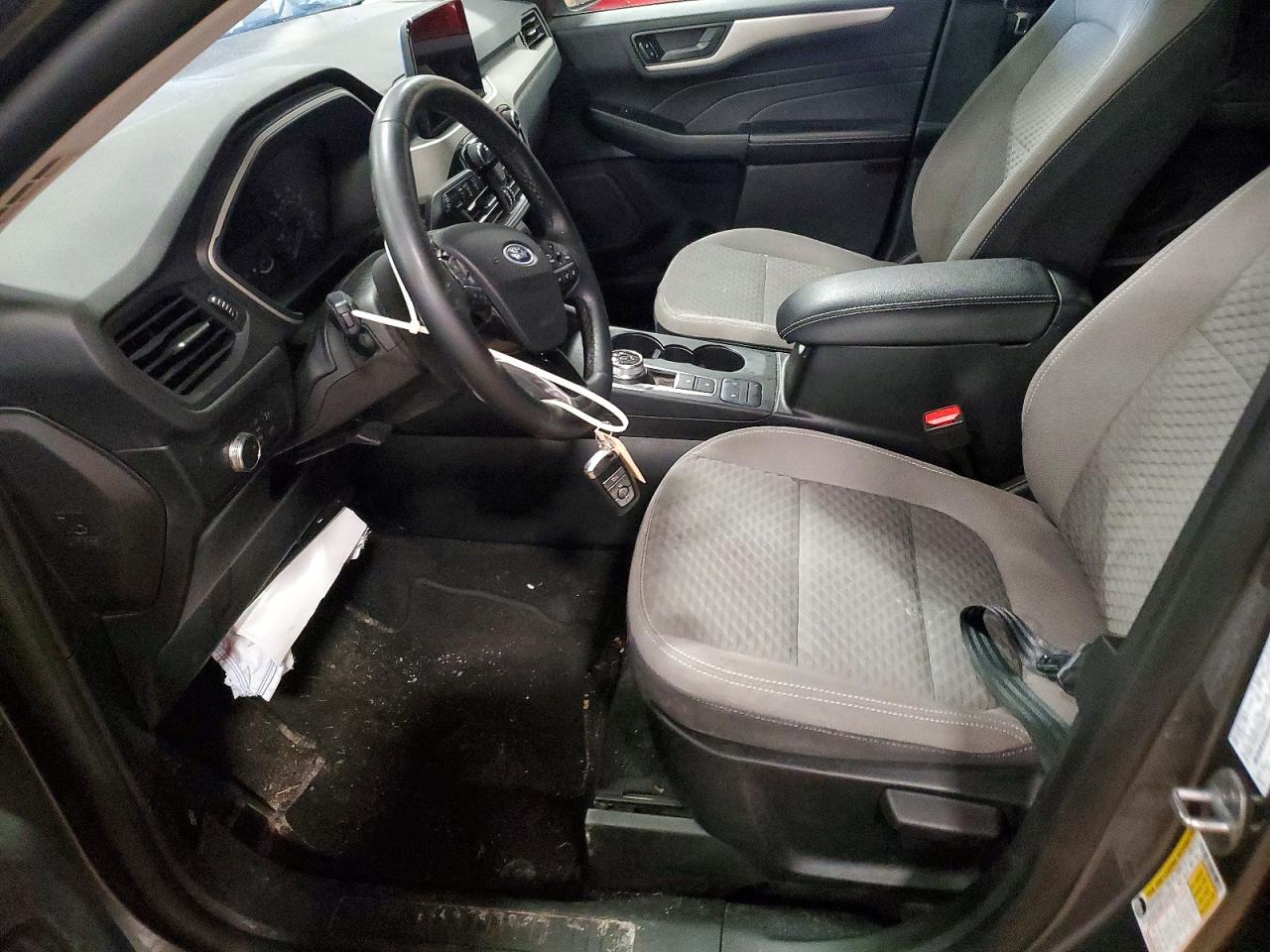 2022 FORD ESCAPE SE photo 13