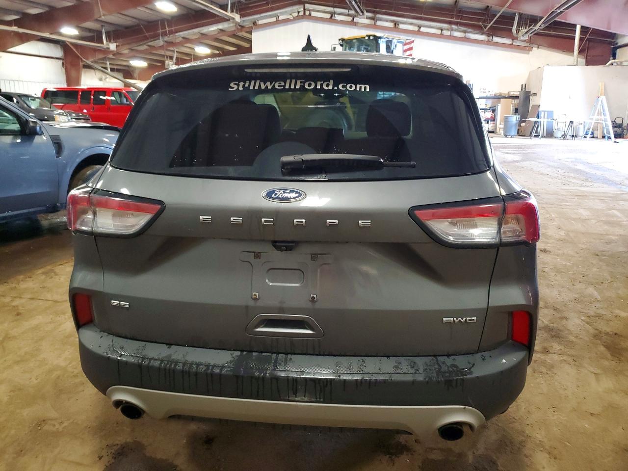 2022 FORD ESCAPE SE photo 11