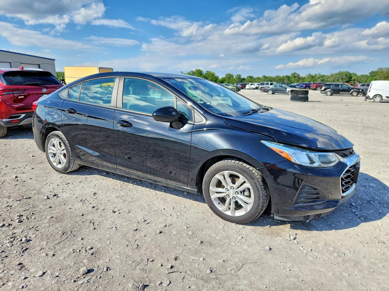 2019 CHEVROLET CRUZE LS photo 10