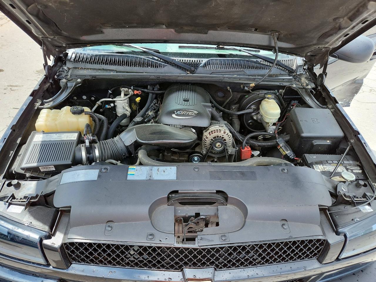 2005 CHEVROLET SILVERADO C1500 photo 21