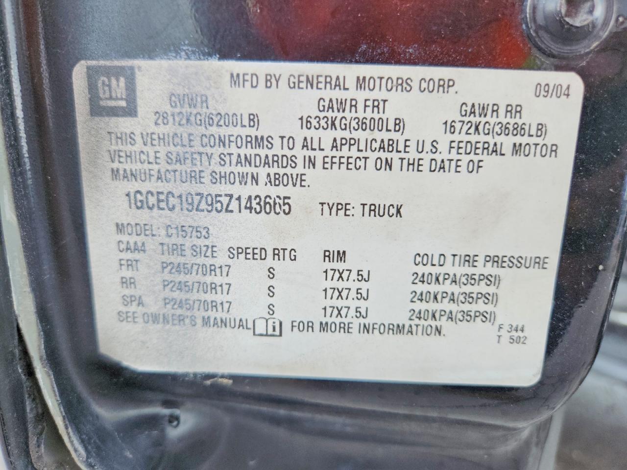 2005 CHEVROLET SILVERADO C1500 photo 25
