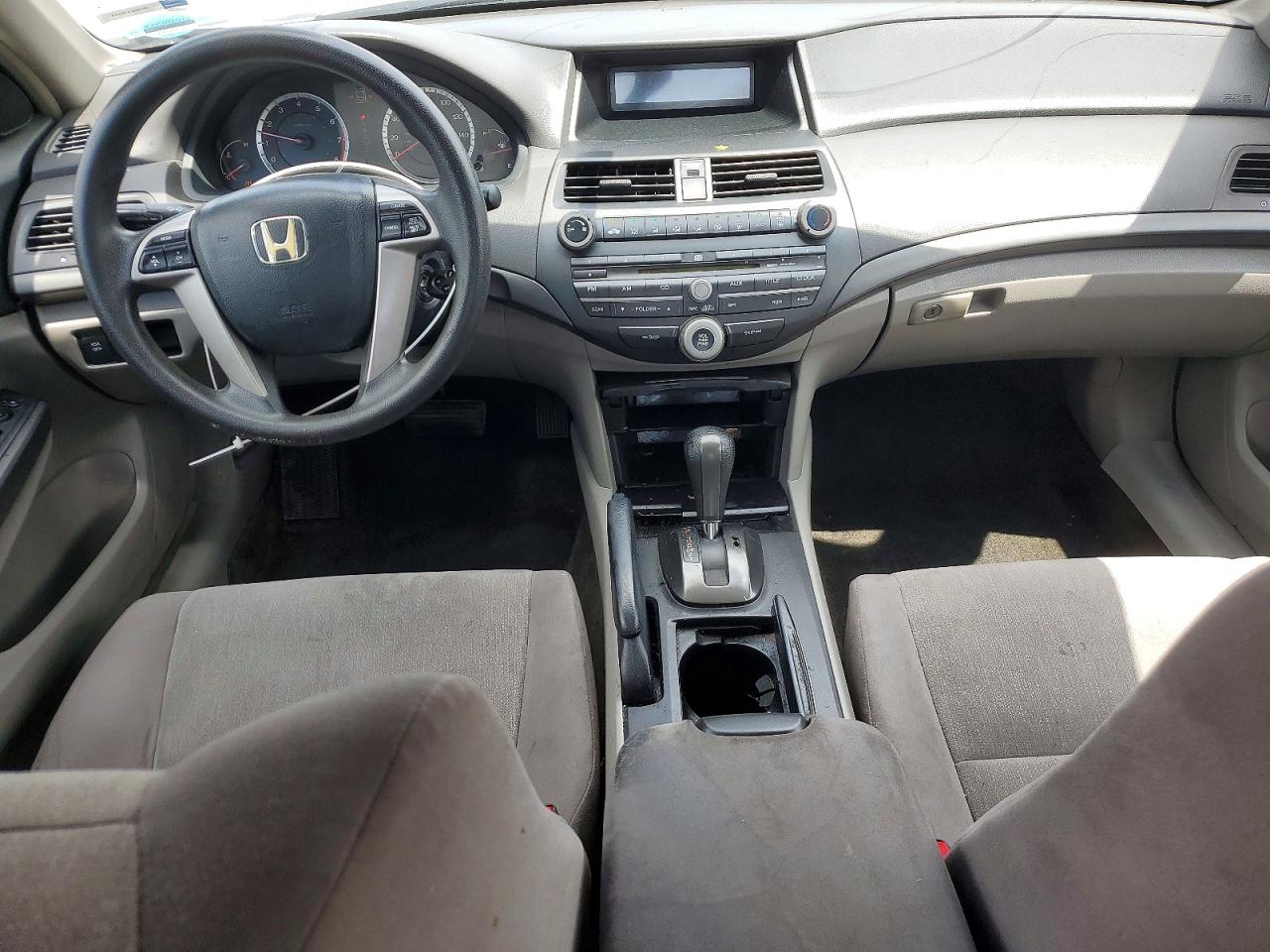 2009 HONDA ACCORD LXP photo 22