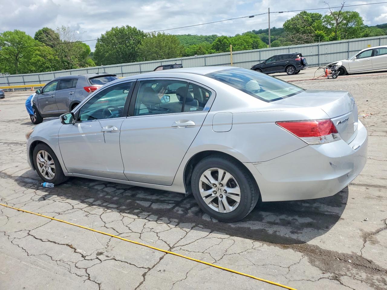 2009 HONDA ACCORD LXP photo 4