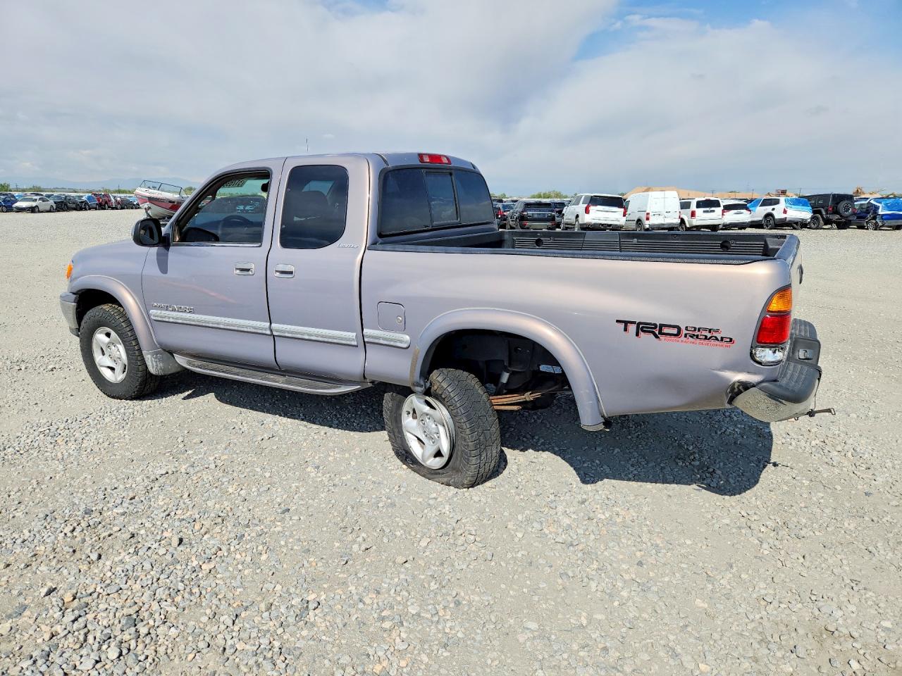 2000 TOYOTA TUNDRA ACCESS CAB LIMITED photo 3