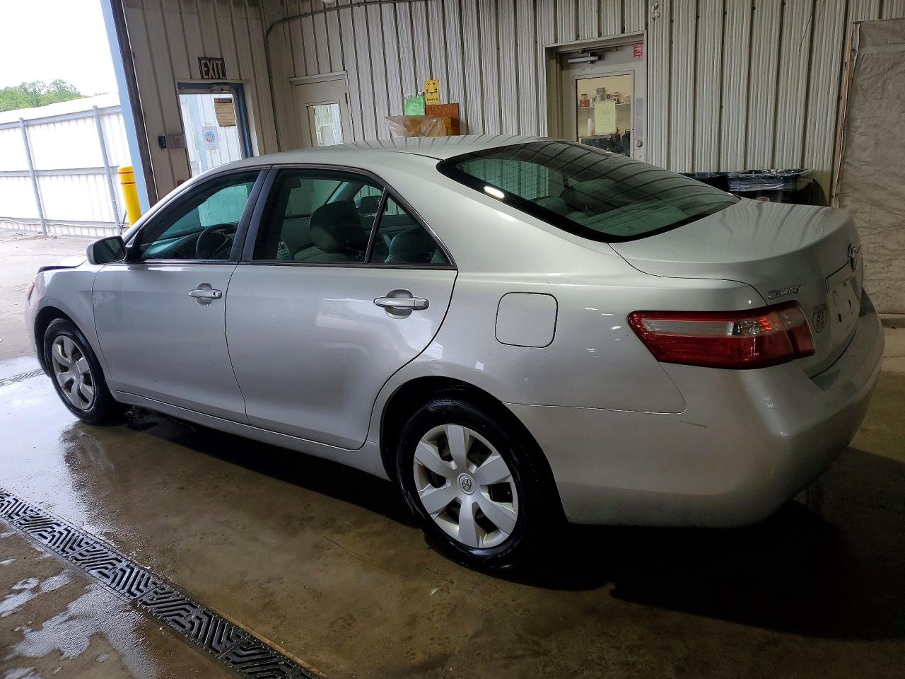 2007 TOYOTA CAMRY LE photo 4
