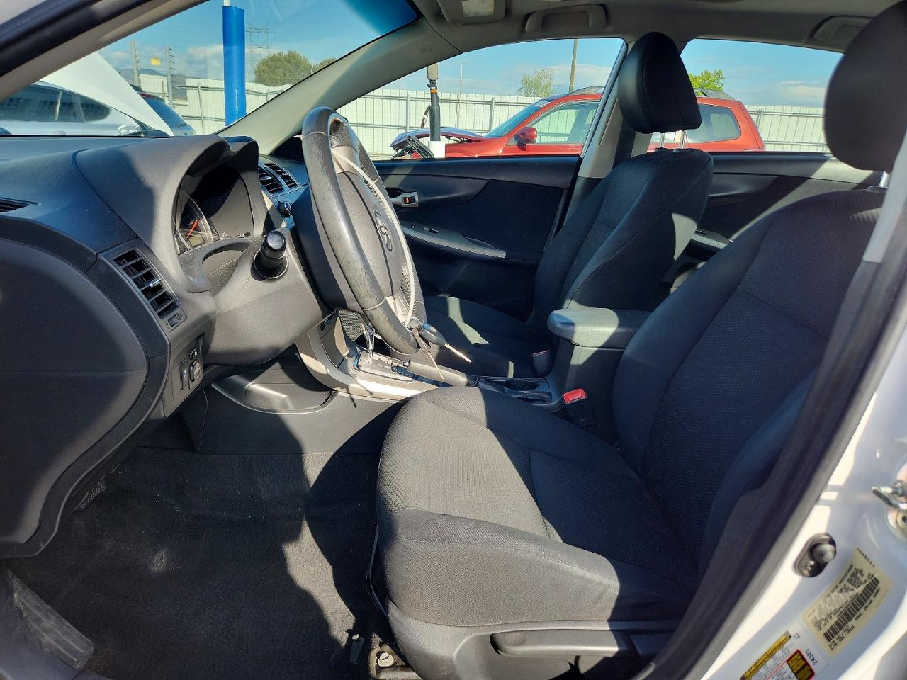 2010 TOYOTA COROLLA S photo 13