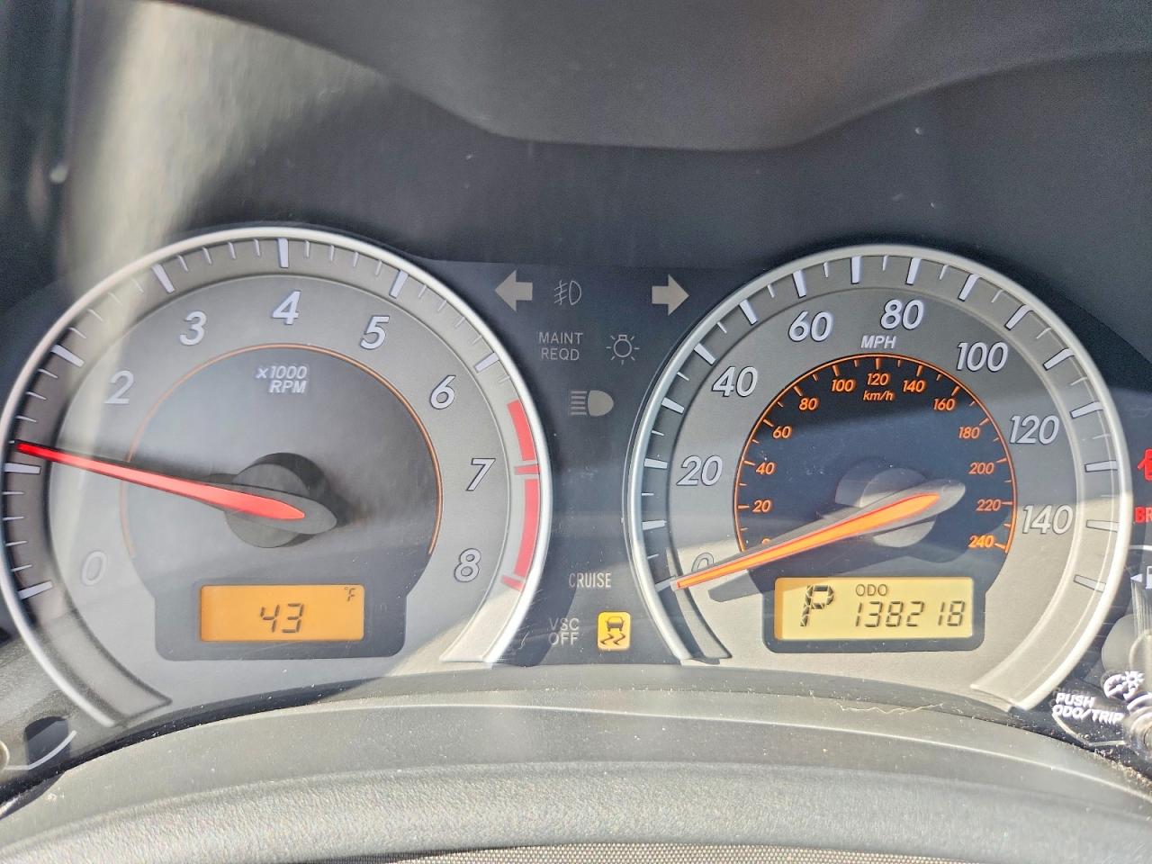 2010 TOYOTA COROLLA S photo 17