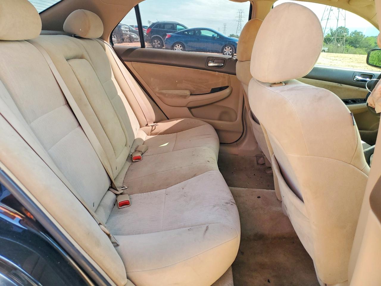 2005 HONDA ACCORD LX photo 28