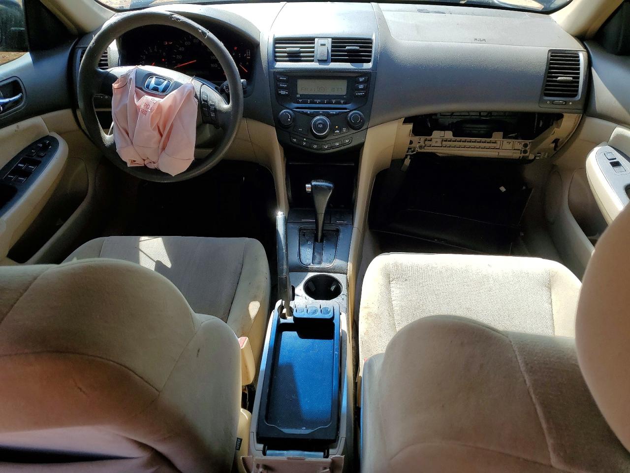 2005 HONDA ACCORD LX photo 22