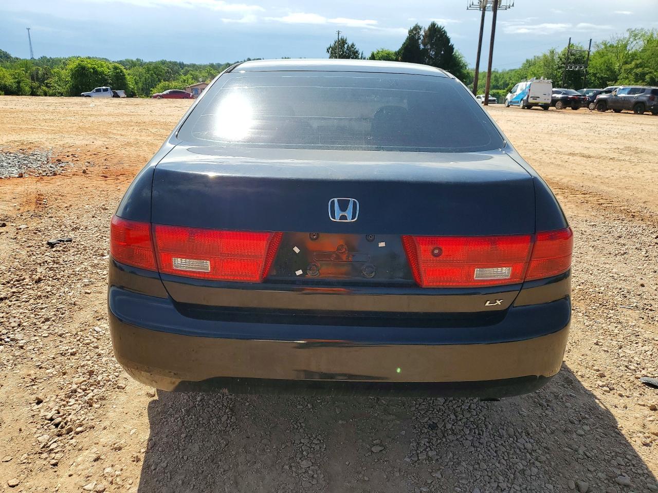 2005 HONDA ACCORD LX photo 16