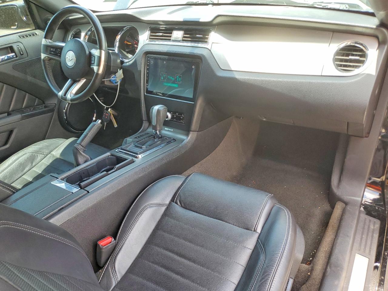 2014 FORD MUSTANG photo 22