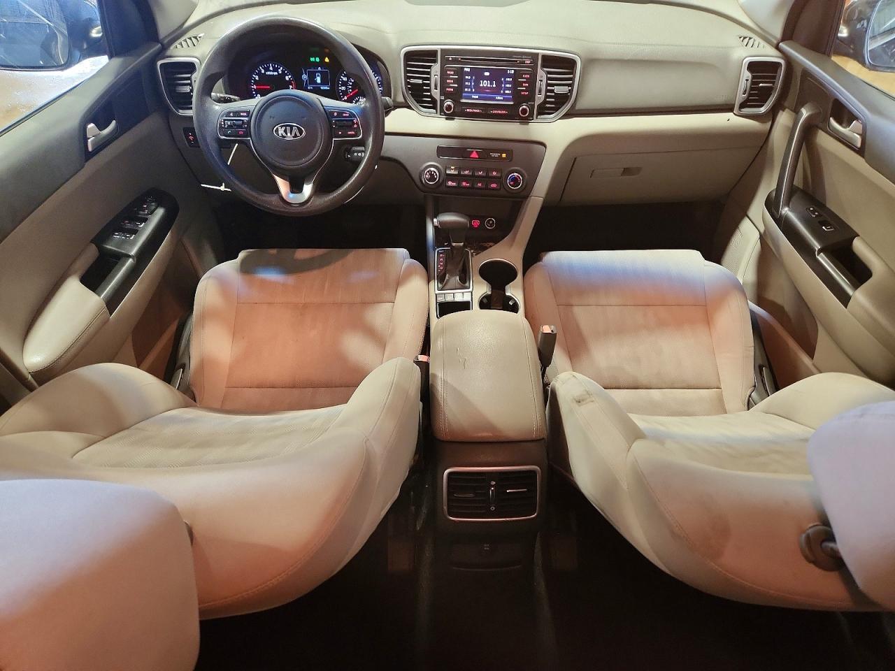 2017 KIA SPORTAGE LX photo 15