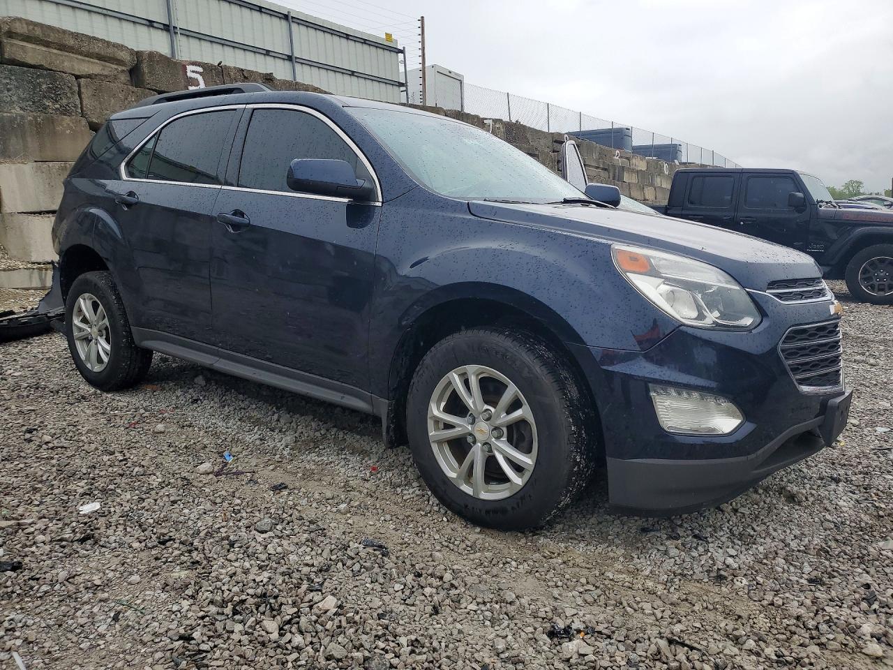 2016 CHEVROLET EQUINOX LT photo 4