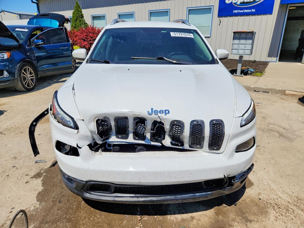 2016 JEEP CHEROKEE LATITUDE photo 9